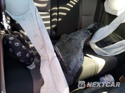 Zdjęcie 10 z 14 samochodu: 2016 TOYOTA SCION TC VIN:JTKJF5C74GJ021939 - miniatura