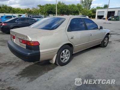 Trzecie zdjęcie samochodu z tyłu: 1999 TOYOTA CAMRY CE VIN:4T1BG22K0XU418572 - miniatura