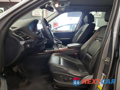 Zdjęcie 7 z 12 samochodu: 2010 BMW X5 XDRIVE30I VIN:5UXFE4C52AL381536 - miniatura
