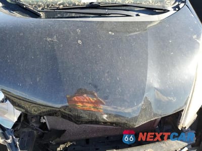 Zdjęcie 11 z 12 samochodu: 2011 HONDA FIT SPORT VIN:JHMGE8G53BS011726 - miniatura