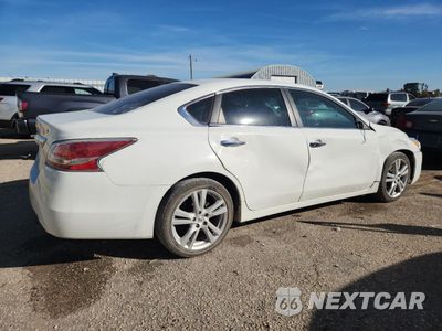 Trzecie zdjęcie samochodu z tyłu: 2015 NISSAN ALTIMA 2.5 VIN:1N4AL3APXFN386985 - miniatura