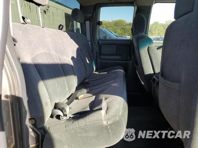 Zdjęcie 10 z 11 samochodu: 2002 CHEVROLET SILVERADO K1500 VIN:2GCEK19T721209374 - miniatura