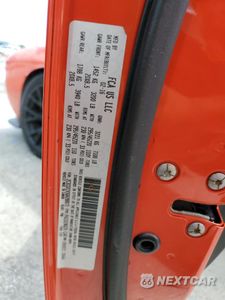 Zdjęcie 12 z 12 samochodu: 2016 DODGE CHALLENGER SRT HELLCAT VIN:2C3CDZC93GH288073 - miniatura