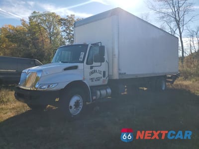 2016 INTERNATIONAL 4000 4300 - SEMI TRUCK 1HTMMMML7GH219943 - główne zdjęcie licytacji z USA - miniatura