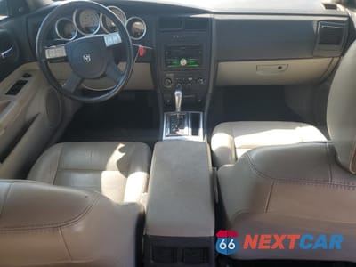 Zdjęcie 8 z 12 samochodu: 2005 DODGE MAGNUM R/T VIN:2D8GV58265H656291 - miniatura