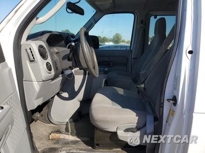 Zdjęcie 7 z 13 samochodu: 2014 FORD ECONOLINE E350 SUPER DUTY WAGON VIN:1FBSS3BL7EDA97360 - miniatura