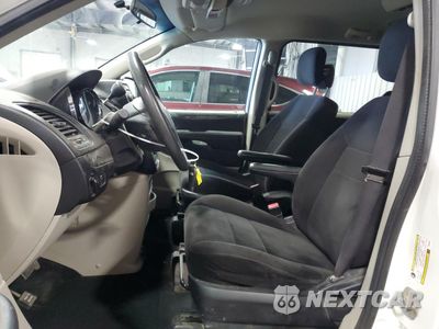 Zdjęcie 7 z 16 samochodu: 2012 DODGE GRAND CARAVAN SE VIN:2C4RDGBG4CR364947 - miniatura