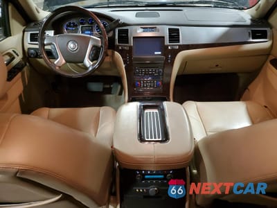 Zdjęcie 8 z 15 samochodu: 2012 CADILLAC ESCALADE ESV LUXURY VIN:1GYS4HEF1CR303355 - miniatura