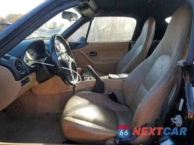 Zdjęcie 7 z 12 samochodu: 2001 MAZDA MX-5 MIATA BASE VIN:JM1NB353710207927 - miniatura