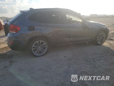 Trzecie zdjęcie samochodu z tyłu: 2014 BMW X1 XDRIVE28I VIN:WBAVL1C59EVY11149 - miniatura