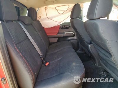 Zdjęcie 10 z 15 samochodu: 2021 TOYOTA TACOMA DOUBLE CAB VIN:5TFAZ5CN8MX114730 - miniatura