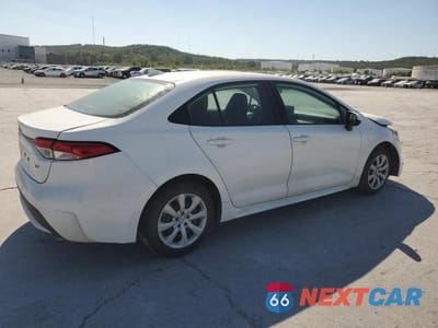 Trzecie zdjęcie samochodu z tyłu: 2022 TOYOTA COROLLA LE VIN:5YFEPMAE4NP286046 - miniatura
