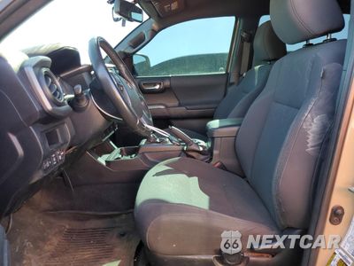 Zdjęcie 7 z 14 samochodu: 2017 TOYOTA TACOMA DOUBLE CAB VIN:5TFCZ5AN6HX113111 - miniatura