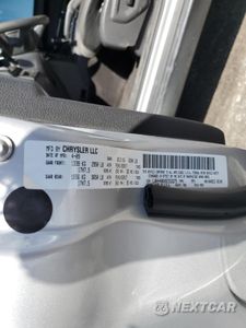 Zdjęcie 13 z 13 samochodu: 2009 JEEP COMMANDER SPORT VIN:1J8HH48K09C553275 - miniatura