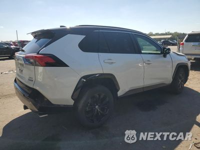 Trzecie zdjęcie samochodu z tyłu: 2022 TOYOTA RAV4 XSE VIN:4T3E6RFV0NU079507 - miniatura