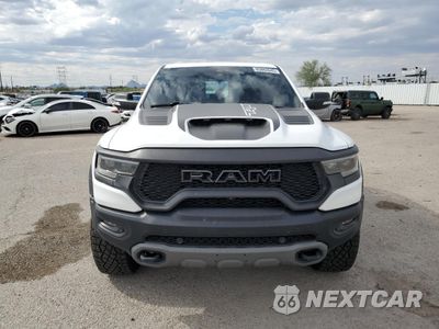 Piąte zdjęcie samochodu w środku: 2021 RAM 1500 TRX VIN:1C6SRFU93MN905813 - miniatura