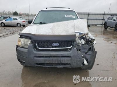 Piąte zdjęcie samochodu w środku: 2003 FORD ESCAPE XLT VIN:1FMYU93183KD75039 - miniatura