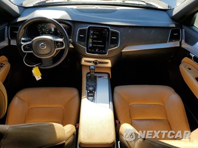 Zdjęcie 8 z 13 samochodu: 2018 VOLVO XC90 T5 VIN:YV4102PK4J1347394 - miniatura