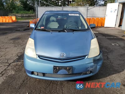 Piąte zdjęcie samochodu w środku: 2004 TOYOTA PRIUS VIN:JTDKB20U840020035 - miniatura