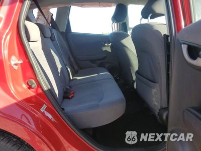 Zdjęcie 10 z 14 samochodu: 2010 HONDA FIT VIN:JHMGE8H23AC012193 - miniatura
