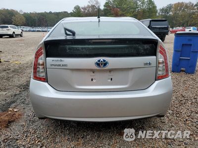 Zdjęcie 6 z 12 samochodu: 2012 TOYOTA PRIUS VIN:JTDKN3DU2C5405440 - miniatura