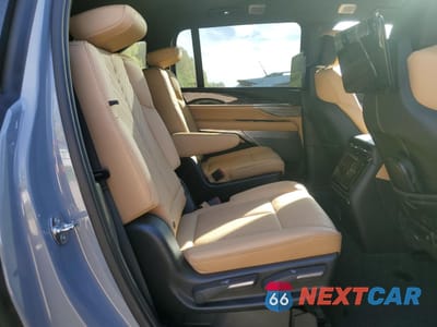 Zdjęcie 11 z 13 samochodu: 2026 CADILLAC ESCALADE IQ SPORT-2 VIN:1GYTEFKL8TU100833 - miniatura
