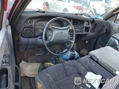 Zdjęcie 8 z 12 samochodu: 1999 DODGE RAM 1500 VIN:1B7HC16Y0XS154915 - miniatura