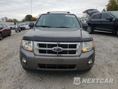 Piąte zdjęcie samochodu w środku: 2011 FORD ESCAPE XLT VIN:1FMCU0D73BKB42211 - miniatura