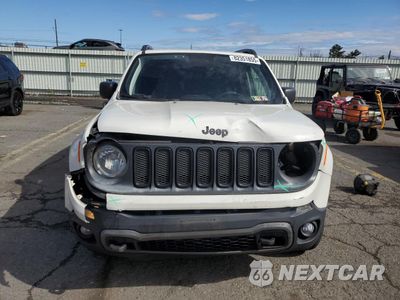 Piąte zdjęcie samochodu w środku: 2018 JEEP RENEGADE SPORT VIN:ZACCJBAB5JPH93135 - miniatura