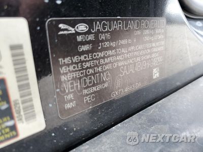 Zdjęcie 12 z 12 samochodu: 2017 JAGUAR XE R - SPORT VIN:SAJAL4BV9HA948299 - miniatura