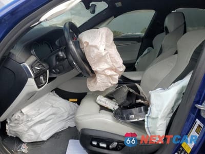 Zdjęcie 7 z 13 samochodu: 2019 BMW M5 VIN:WBSJF0C50KB446921 - miniatura