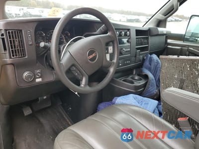 Zdjęcie 8 z 13 samochodu: 2022 GMC SAVANA G3500 - BOX TRUCK VIN:7GZ37TC76NN003369 - miniatura