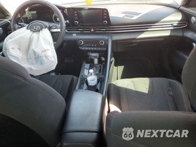 Zdjęcie 8 z 12 samochodu: 2021 HYUNDAI ELANTRA SEL VIN:5NPLS4AG9MH035137 - miniatura