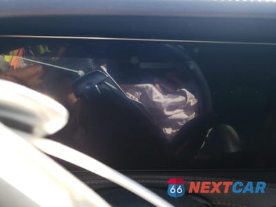 Zdjęcie 9 z 12 samochodu: 2019 MERCEDES-BENZ S 560 VIN:WDDUG8DB4KA495524 - miniatura