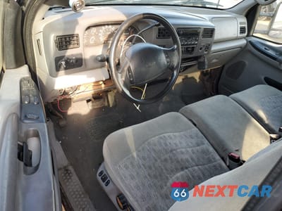Zdjęcie 8 z 12 samochodu: 2000 FORD F250 SUPER DUTY VIN:1FTNX21F0YEA98347 - miniatura