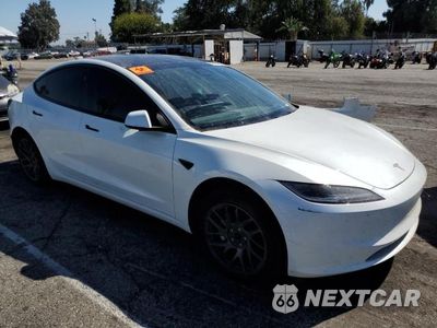 Czwarte zdjęcie samochodu z boku: 2025 TESLA MODEL 3 VIN:5YJ3E1EA6SF888022 - miniatura