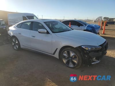 Czwarte zdjęcie samochodu z boku: 2024 BMW I4 EDRIVE 35 VIN:WBY43AW04RFS29537 - miniatura