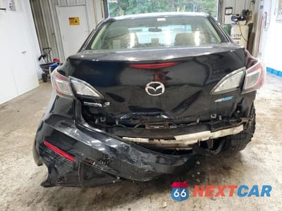 Zdjęcie 6 z 12 samochodu: 2013 MAZDA 3 I VIN:JM1BL1VPXD1786207 - miniatura