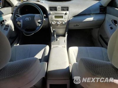 Zdjęcie 8 z 11 samochodu: 2010 TOYOTA CAMRY BASE VIN:4T1BF3EK6AU528943 - miniatura