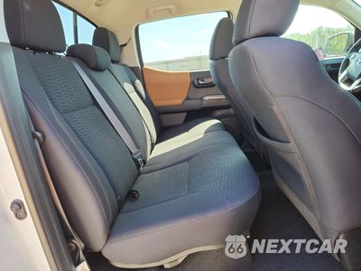 Zdjęcie 10 z 13 samochodu: 2019 TOYOTA TACOMA DOUBLE CAB VIN:5TFAZ5CN0KX080425 - miniatura