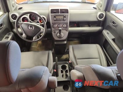 Zdjęcie 8 z 13 samochodu: 2004 HONDA ELEMENT VIN:5J6YH27594L035370 - miniatura