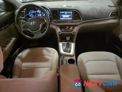 Zdjęcie 8 z 12 samochodu: 2017 HYUNDAI ELANTRA SE VIN:KMHD84LF1HU215517 - miniatura