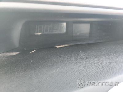 Zdjęcie 9 z 11 samochodu: 2012 TOYOTA PRIUS C VIN:JTDKDTB31C1021010 - miniatura