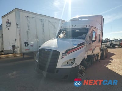 Drugie zdjęcie samochodu z przodu: 2022 FREIGHTLINER CASCADIA 126 SEMI TRUCK VIN:3AKJHHDRXNSNF3192 - miniatura
