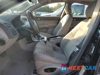 Zdjęcie 7 z 13 samochodu: 2009 VOLVO S40 2.4I VIN:YV1MS382192459178 - miniatura