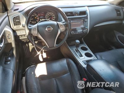Zdjęcie 8 z 12 samochodu: 2015 NISSAN ALTIMA 2.5 VIN:1N4AL3AP5FC211541 - miniatura