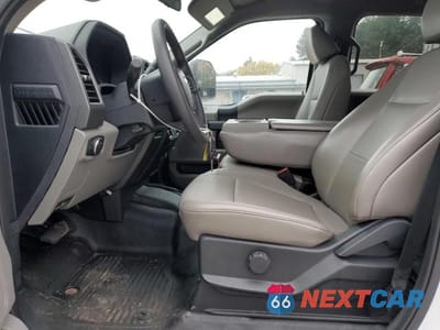 Zdjęcie 7 z 11 samochodu: 2022 FORD F350 SUPER DUTY VIN:1FT8W3B62NED17485 - miniatura