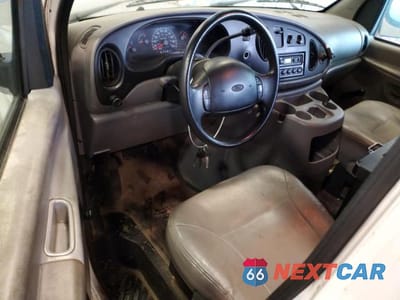 Zdjęcie 8 z 13 samochodu: 2000 FORD ECONOLINE E350 SUPER DUTY VAN VIN:1FTSE34L0YHB61705 - miniatura