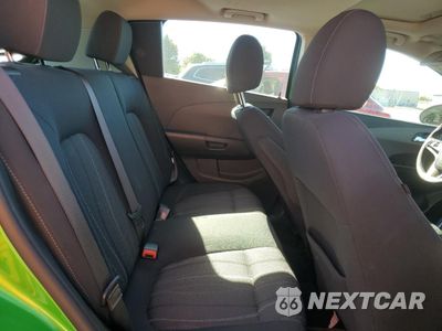 Zdjęcie 11 z 15 samochodu: 2015 CHEVROLET SONIC LT VIN:1G1JC6SB9F4128132 - miniatura
