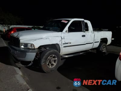 1998 DODGE RAM 2500 1B7KF23W5WJ187824 - główne zdjęcie licytacji z USA - miniatura